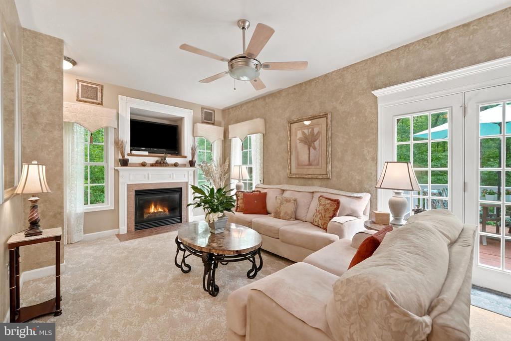 19202 WOODSIDE LN, JEFFERSONTON, Virginia 22724, 4 Bedrooms Bedrooms, ,2 BathroomsBathrooms,Residential,19202 WOODSIDE LN,VACU2013718 MLS # VACU2013718