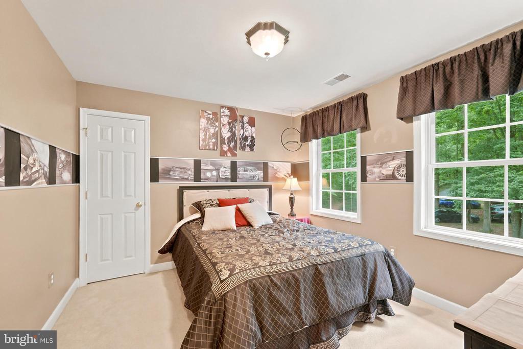 19202 WOODSIDE LN, JEFFERSONTON, Virginia 22724, 4 Bedrooms Bedrooms, ,2 BathroomsBathrooms,Residential,19202 WOODSIDE LN,VACU2013718 MLS # VACU2013718