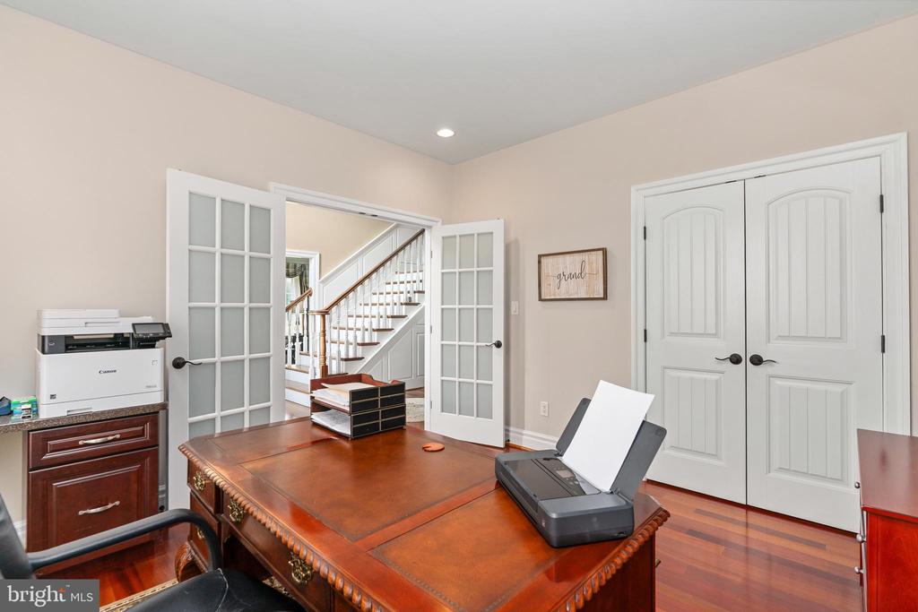 9909 AGNES LN, SPOTSYLVANIA, Virginia 22553, 6 Bedrooms Bedrooms, ,5 BathroomsBathrooms,Residential,9909 AGNES LN,VASP2043104 MLS # VASP2043104