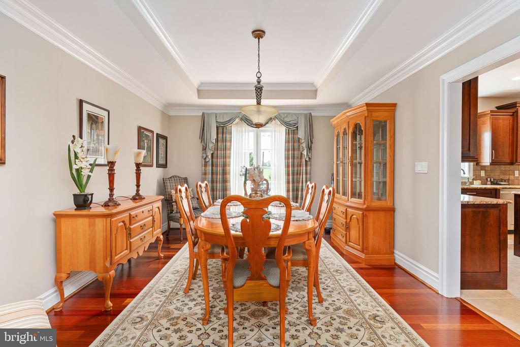 9909 AGNES LN, SPOTSYLVANIA, Virginia 22553, 6 Bedrooms Bedrooms, ,5 BathroomsBathrooms,Residential,9909 AGNES LN,VASP2043104 MLS # VASP2043104