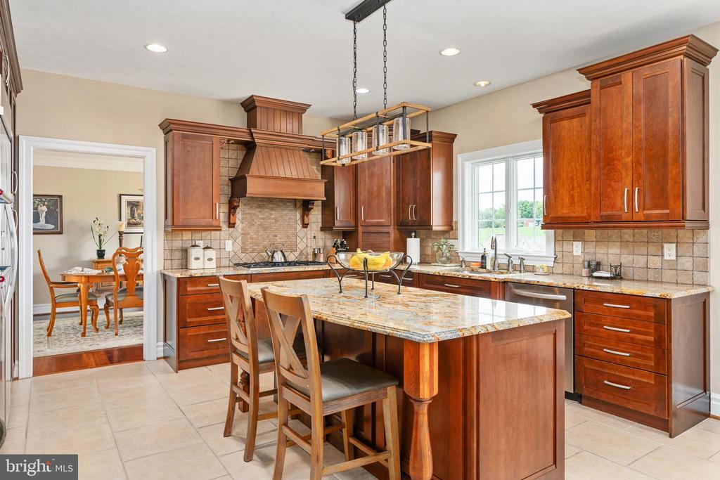 9909 AGNES LN, SPOTSYLVANIA, Virginia 22553, 6 Bedrooms Bedrooms, ,5 BathroomsBathrooms,Residential,9909 AGNES LN,VASP2043104 MLS # VASP2043104