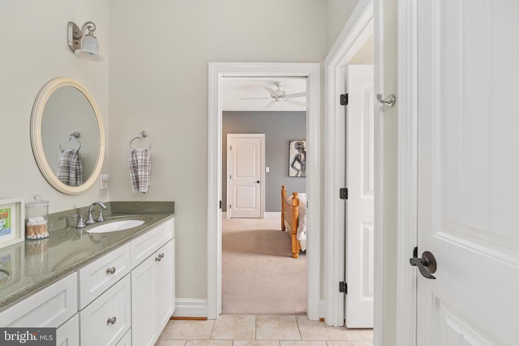 9909 AGNES LN, SPOTSYLVANIA, Virginia 22553, 6 Bedrooms Bedrooms, ,5 BathroomsBathrooms,Residential,9909 AGNES LN,VASP2043104 MLS # VASP2043104