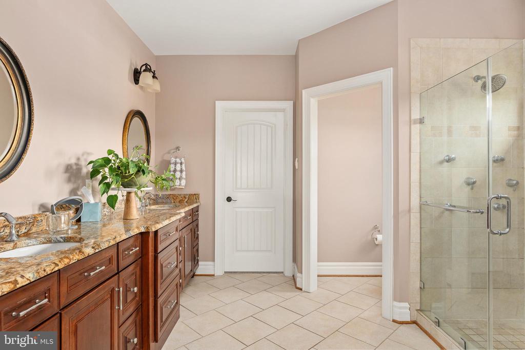 9909 AGNES LN, SPOTSYLVANIA, Virginia 22553, 6 Bedrooms Bedrooms, ,5 BathroomsBathrooms,Residential,9909 AGNES LN,VASP2043104 MLS # VASP2043104