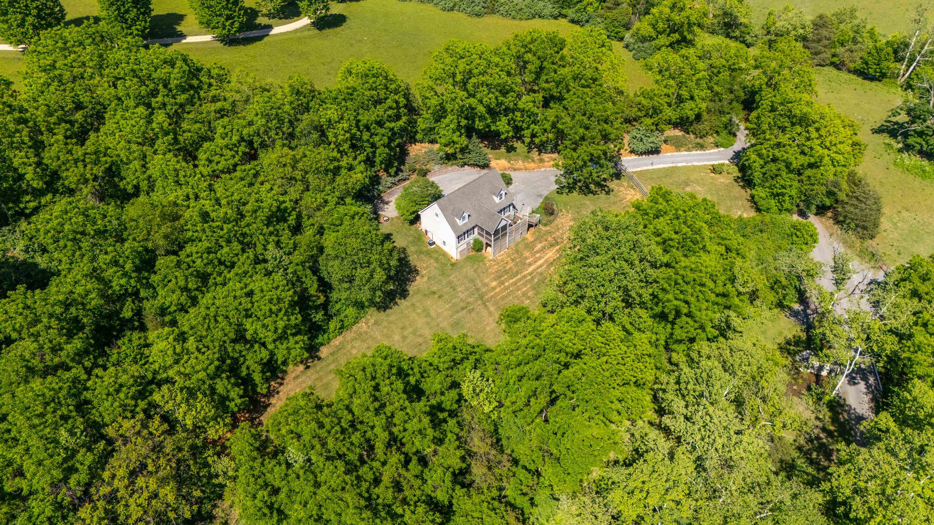 560 AGNERS MILL RD, LEXINGTON, Virginia 24450, 3 Bedrooms Bedrooms, ,2 BathroomsBathrooms,Residential,560 AGNERS MILL RD,678082 MLS # 678082 560 AGNERS MILL RD, LEXINGTON, Virginia 24450, 3 Bedrooms Bedrooms, ,2 BathroomsBathrooms,Residential,560 AGNERS MILL RD,678082 MLS # 678082