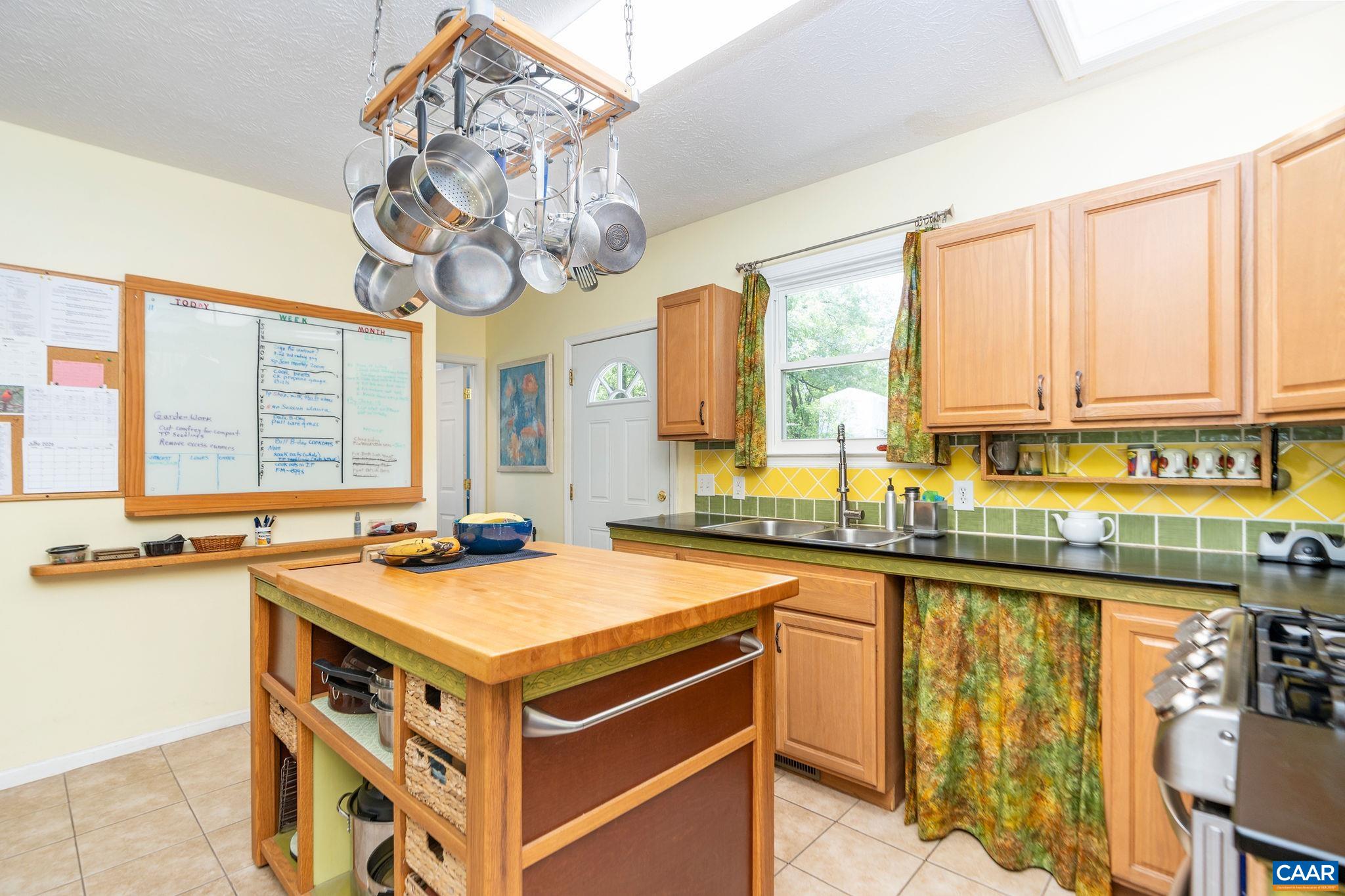 542 BUTTERMILK SPRING, STAUNTON, Virginia 24401, 3 Bedrooms Bedrooms, ,2 BathroomsBathrooms,Residential,542 BUTTERMILK SPRING,678477 MLS # 678477 542 BUTTERMILK SPRING, STAUNTON, Virginia 24401, 3 Bedrooms Bedrooms, ,2 BathroomsBathrooms,Residential,542 BUTTERMILK SPRING,678477 MLS # 678477