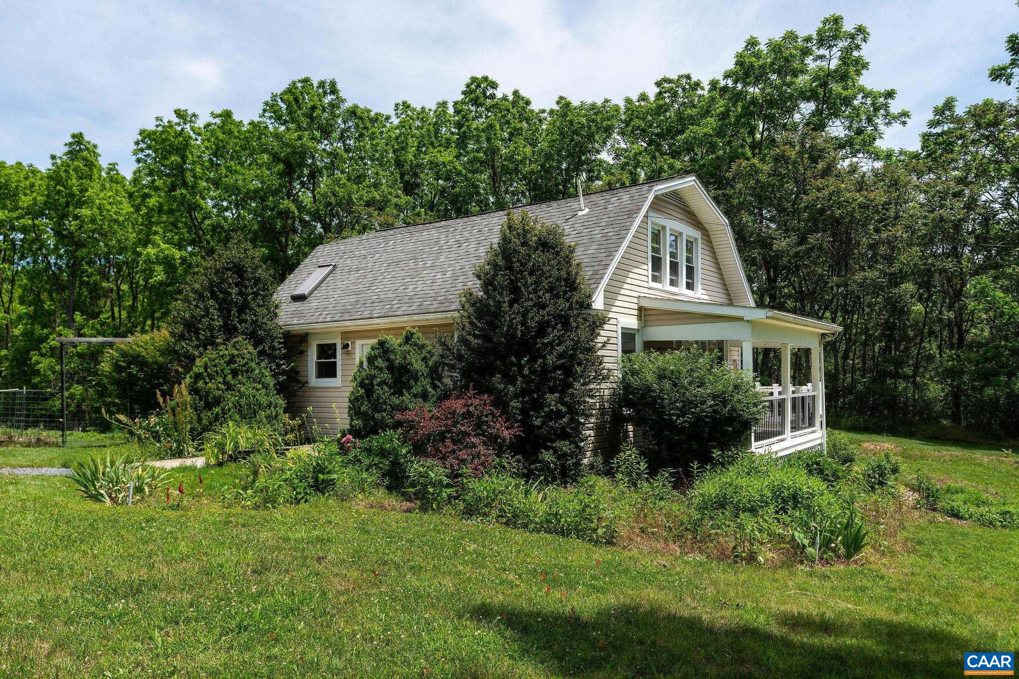 542 BUTTERMILK SPRING, STAUNTON, Virginia 24401, 3 Bedrooms Bedrooms, ,2 BathroomsBathrooms,Residential,542 BUTTERMILK SPRING,678477 MLS # 678477 542 BUTTERMILK SPRING, STAUNTON, Virginia 24401, 3 Bedrooms Bedrooms, ,2 BathroomsBathrooms,Residential,542 BUTTERMILK SPRING,678477 MLS # 678477
