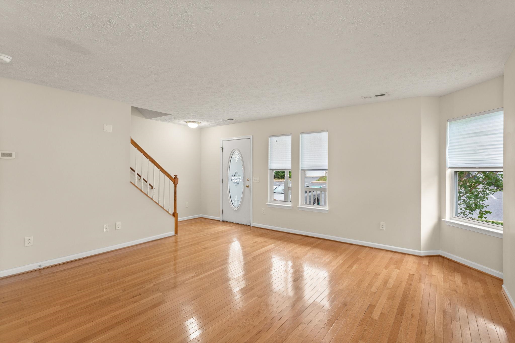 1280 VICTORIAN VILLAGE DR, HARRISONBURG, Virginia 22802, 3 Bedrooms Bedrooms, ,2 BathroomsBathrooms,Residential,1280 VICTORIAN VILLAGE DR,678734 MLS # 678734 1280 VICTORIAN VILLAGE DR, HARRISONBURG, Virginia 22802, 3 Bedrooms Bedrooms, ,2 BathroomsBathrooms,Residential,1280 VICTORIAN VILLAGE DR,678734 MLS # 678734