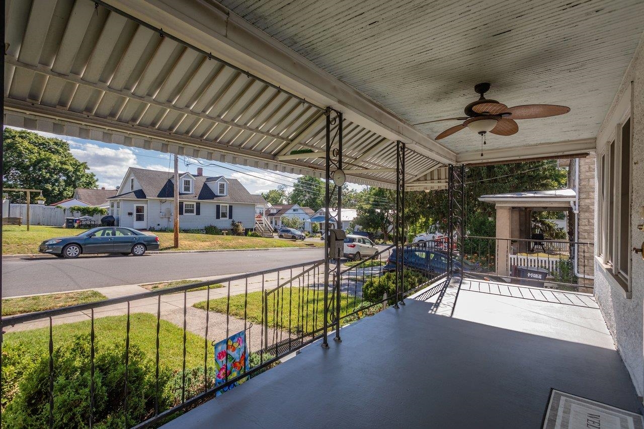 476 W WOLFE ST, HARRISONBURG, Virginia 22802, 2 Bedrooms Bedrooms, ,2 BathroomsBathrooms,Residential,476 W WOLFE ST,678736 MLS # 678736 476 W WOLFE ST, HARRISONBURG, Virginia 22802, 2 Bedrooms Bedrooms, ,2 BathroomsBathrooms,Residential,476 W WOLFE ST,678736 MLS # 678736