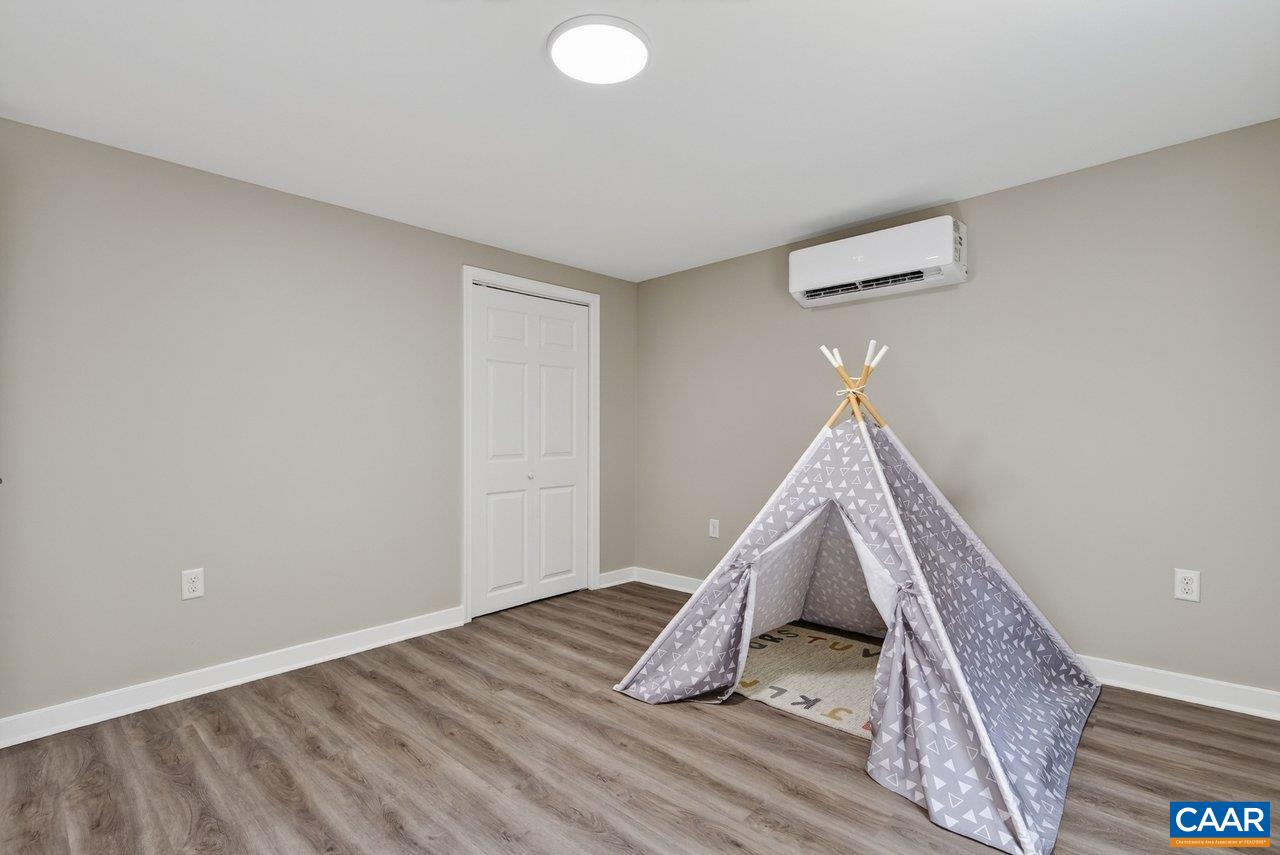 629 BAPTIST ST, STAUNTON, Virginia 24401, 2 Bedrooms Bedrooms, ,1 BathroomBathrooms,Residential,629 Baptist St,629 BAPTIST ST,678737 MLS # 678737