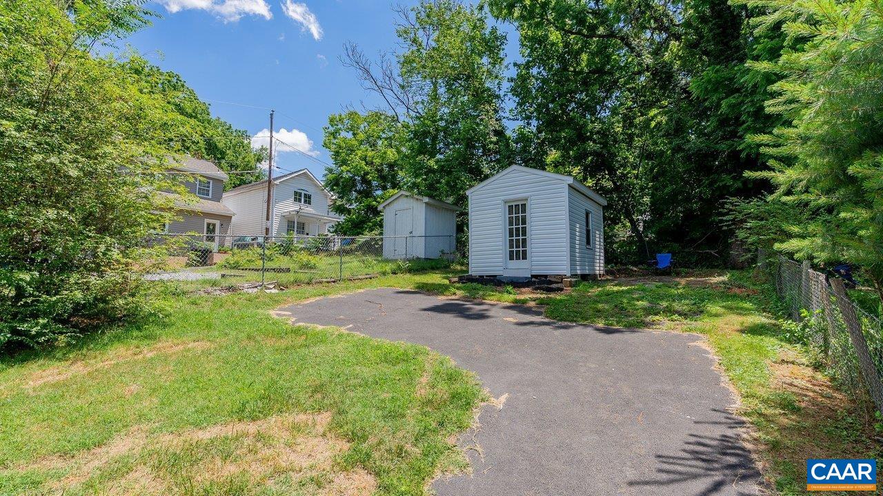 629 BAPTIST ST, STAUNTON, Virginia 24401, 2 Bedrooms Bedrooms, ,1 BathroomBathrooms,Residential,629 Baptist St,629 BAPTIST ST,678737 MLS # 678737