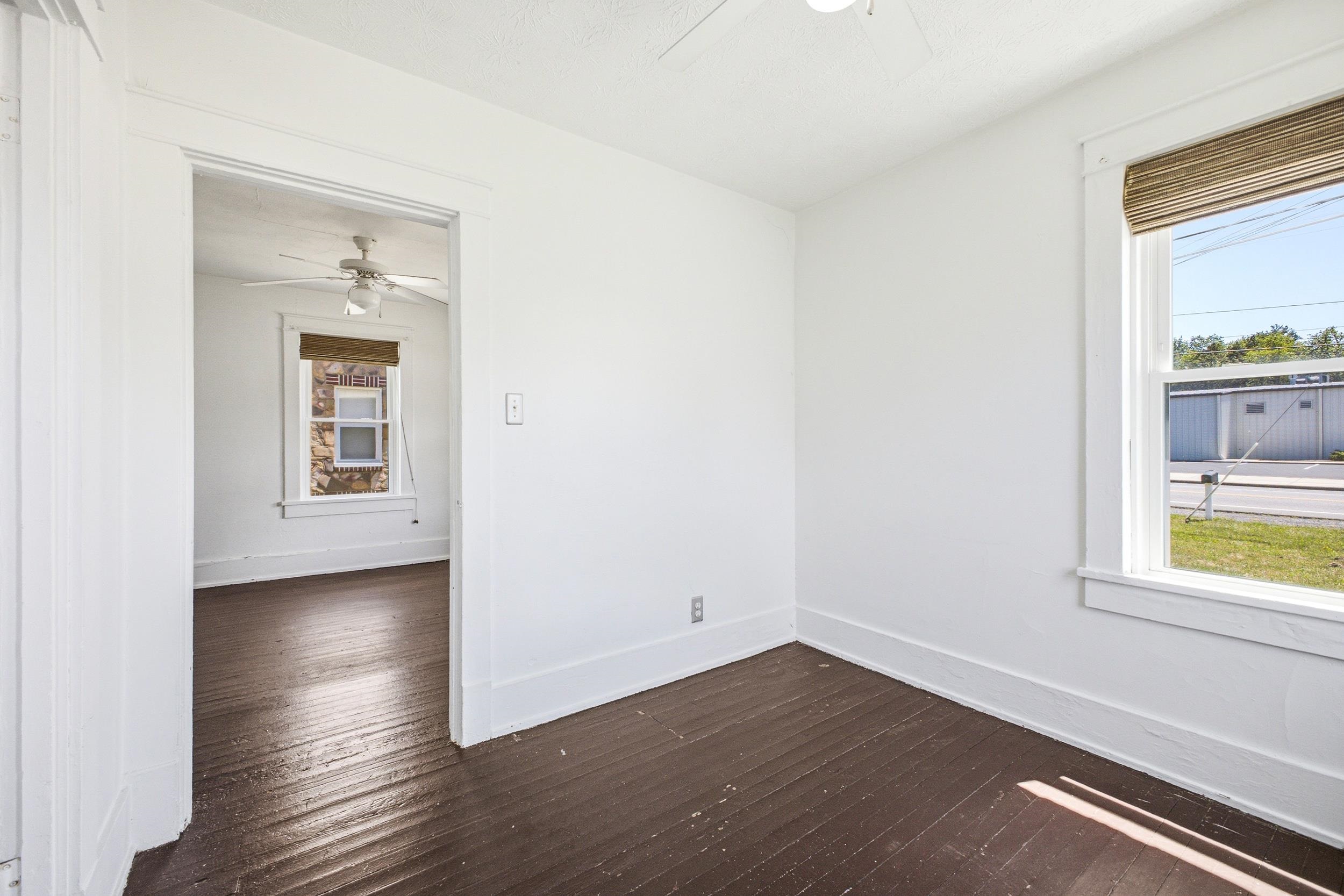108 THIRD ST, GROTTOES, Virginia 24441, 2 Bedrooms Bedrooms, ,1 BathroomBathrooms,Residential,108 THIRD ST,678741 MLS # 678741 108 THIRD ST, GROTTOES, Virginia 24441, 2 Bedrooms Bedrooms, ,1 BathroomBathrooms,Residential,108 THIRD ST,678741 MLS # 678741