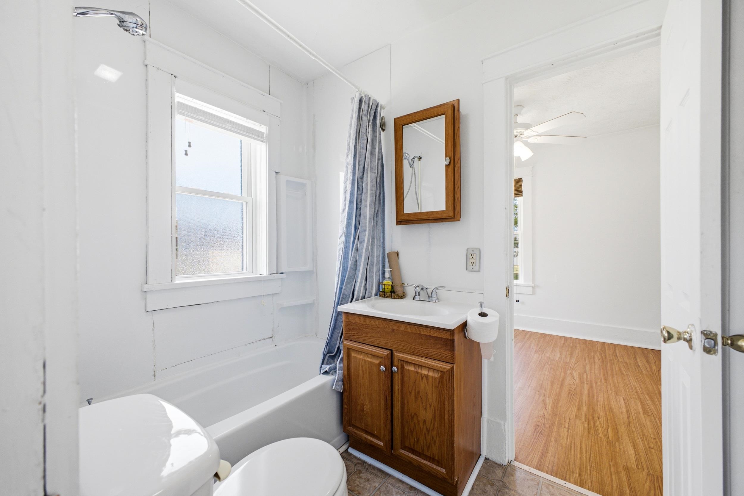 108 THIRD ST, GROTTOES, Virginia 24441, 2 Bedrooms Bedrooms, ,1 BathroomBathrooms,Residential,108 THIRD ST,678741 MLS # 678741 108 THIRD ST, GROTTOES, Virginia 24441, 2 Bedrooms Bedrooms, ,1 BathroomBathrooms,Residential,108 THIRD ST,678741 MLS # 678741