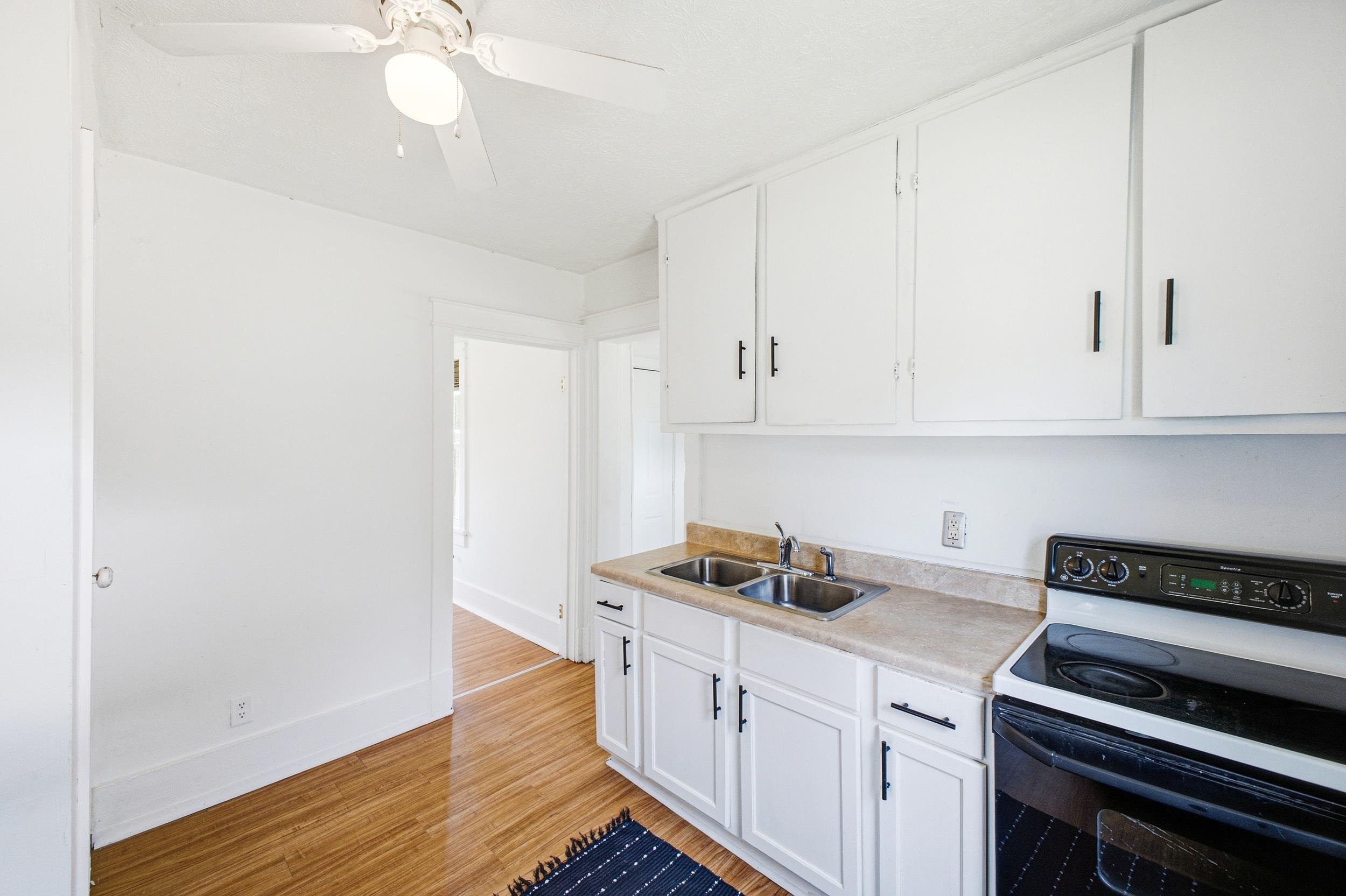 108 THIRD ST, GROTTOES, Virginia 24441, 2 Bedrooms Bedrooms, ,1 BathroomBathrooms,Residential,108 THIRD ST,678741 MLS # 678741 108 THIRD ST, GROTTOES, Virginia 24441, 2 Bedrooms Bedrooms, ,1 BathroomBathrooms,Residential,108 THIRD ST,678741 MLS # 678741