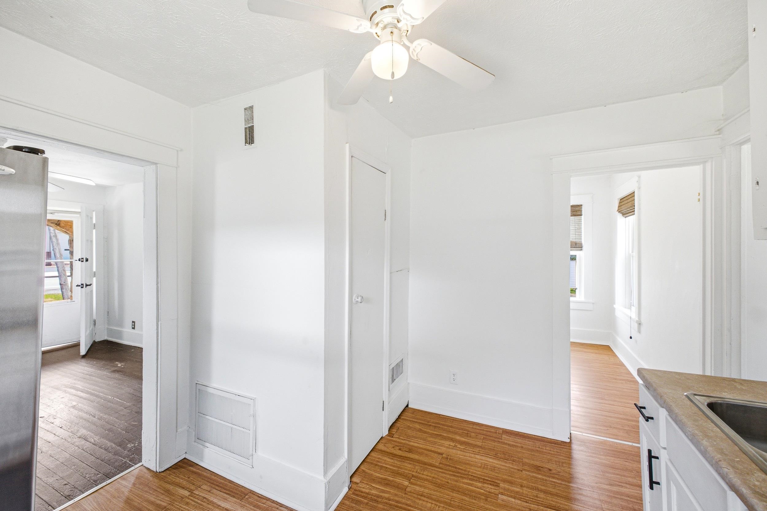 108 THIRD ST, GROTTOES, Virginia 24441, 2 Bedrooms Bedrooms, ,1 BathroomBathrooms,Residential,108 THIRD ST,678741 MLS # 678741 108 THIRD ST, GROTTOES, Virginia 24441, 2 Bedrooms Bedrooms, ,1 BathroomBathrooms,Residential,108 THIRD ST,678741 MLS # 678741