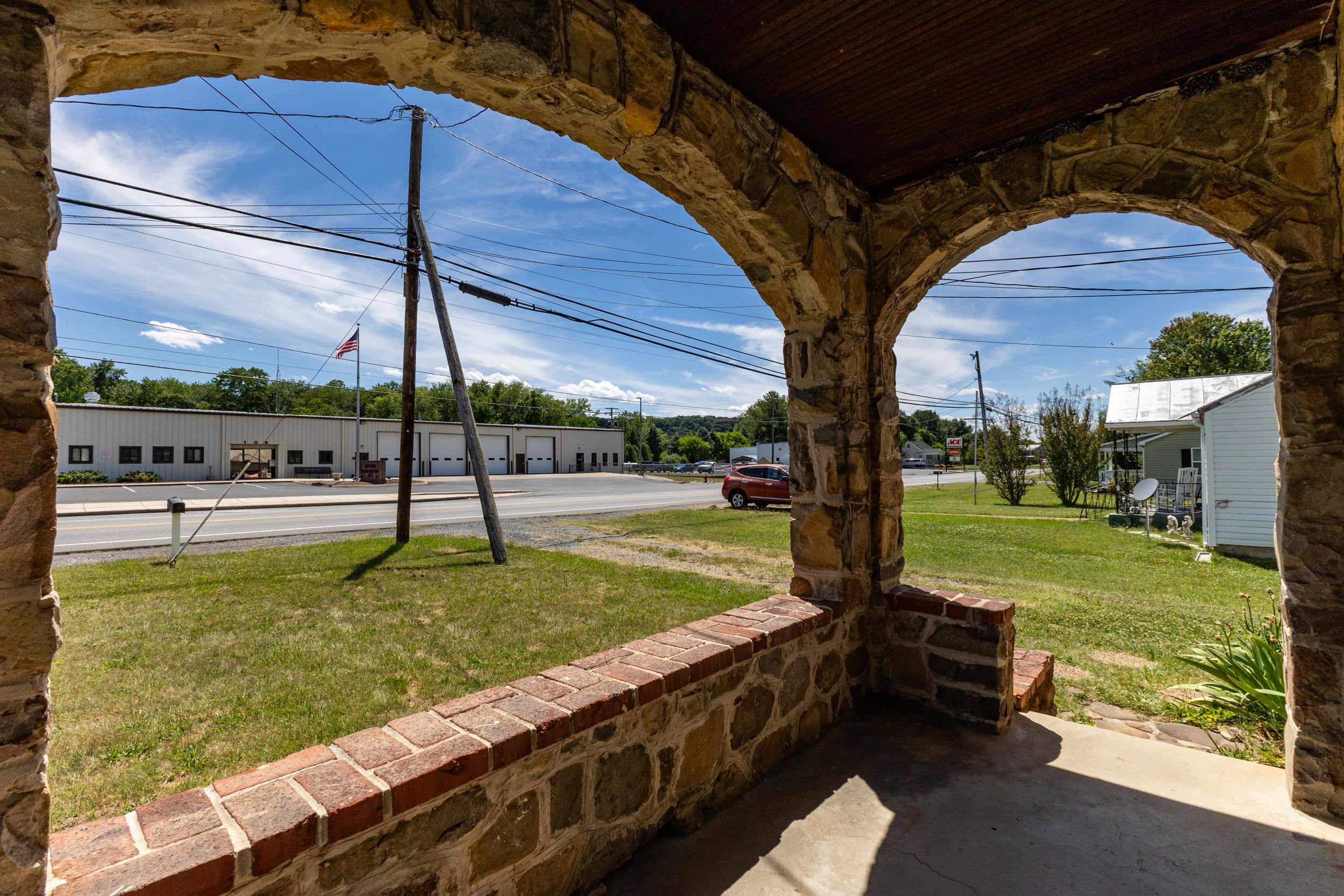 108 THIRD ST, GROTTOES, Virginia 24441, 2 Bedrooms Bedrooms, ,1 BathroomBathrooms,Residential,108 THIRD ST,678741 MLS # 678741 108 THIRD ST, GROTTOES, Virginia 24441, 2 Bedrooms Bedrooms, ,1 BathroomBathrooms,Residential,108 THIRD ST,678741 MLS # 678741