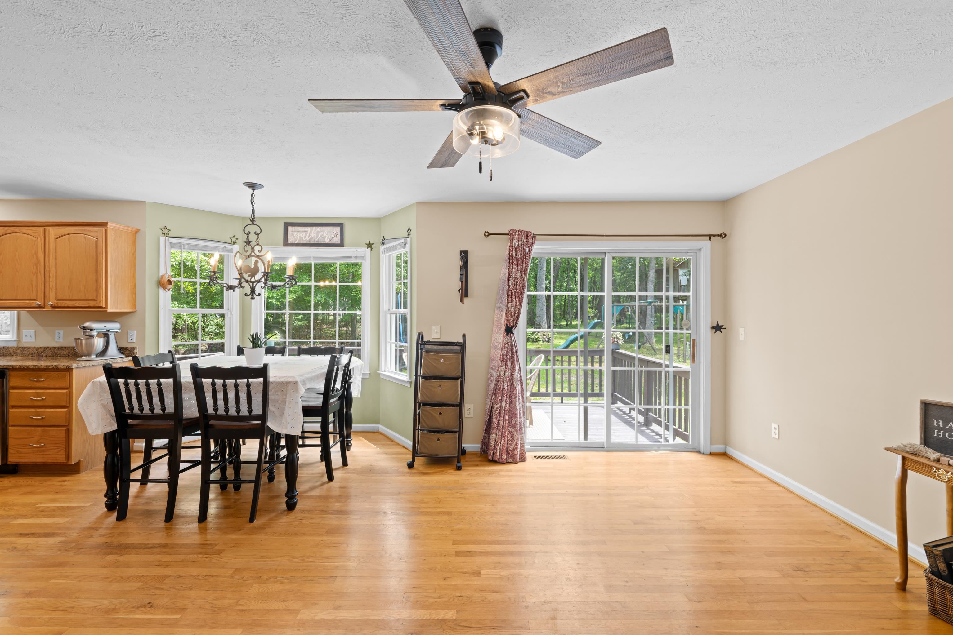 30 RUTHERFORD LN, STUARTS DRAFT, Virginia 24477, 5 Bedrooms Bedrooms, ,3 BathroomsBathrooms,Residential,30 RUTHERFORD LN,678743 MLS # 678743 30 RUTHERFORD LN, STUARTS DRAFT, Virginia 24477, 5 Bedrooms Bedrooms, ,3 BathroomsBathrooms,Residential,30 RUTHERFORD LN,678743 MLS # 678743