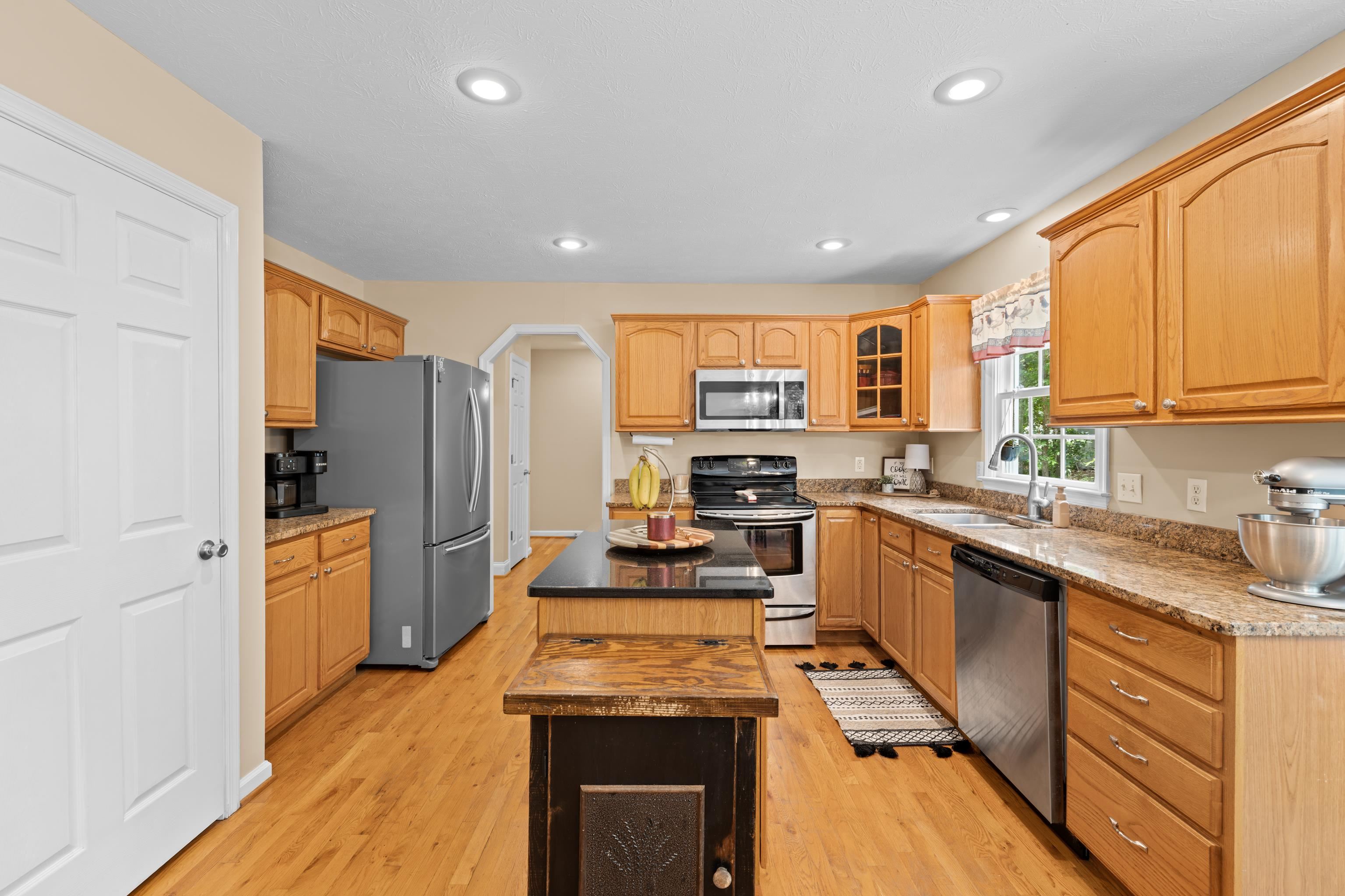 30 RUTHERFORD LN, STUARTS DRAFT, Virginia 24477, 5 Bedrooms Bedrooms, ,3 BathroomsBathrooms,Residential,30 RUTHERFORD LN,678743 MLS # 678743 30 RUTHERFORD LN, STUARTS DRAFT, Virginia 24477, 5 Bedrooms Bedrooms, ,3 BathroomsBathrooms,Residential,30 RUTHERFORD LN,678743 MLS # 678743
