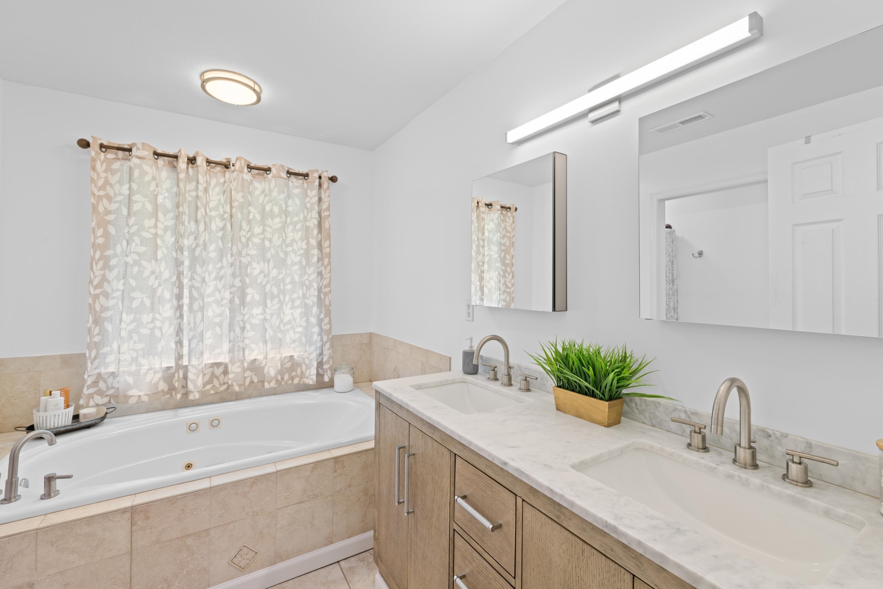 30 RUTHERFORD LN, STUARTS DRAFT, Virginia 24477, 5 Bedrooms Bedrooms, ,3 BathroomsBathrooms,Residential,30 RUTHERFORD LN,678743 MLS # 678743 30 RUTHERFORD LN, STUARTS DRAFT, Virginia 24477, 5 Bedrooms Bedrooms, ,3 BathroomsBathrooms,Residential,30 RUTHERFORD LN,678743 MLS # 678743