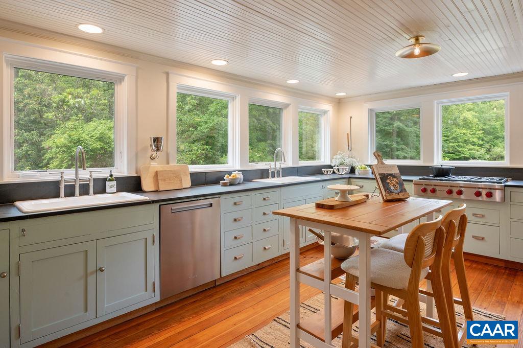 2830 PENNY LN, CHARLOTTESVILLE, Virginia 22903, 3 Bedrooms Bedrooms, ,2 BathroomsBathrooms,Residential,Down Branch Farm,2830 PENNY LN,678732 MLS # 678732