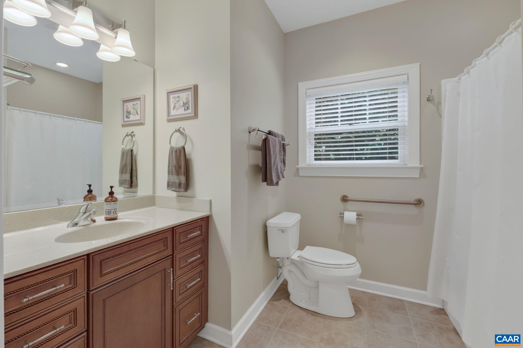 Hall bathroom.