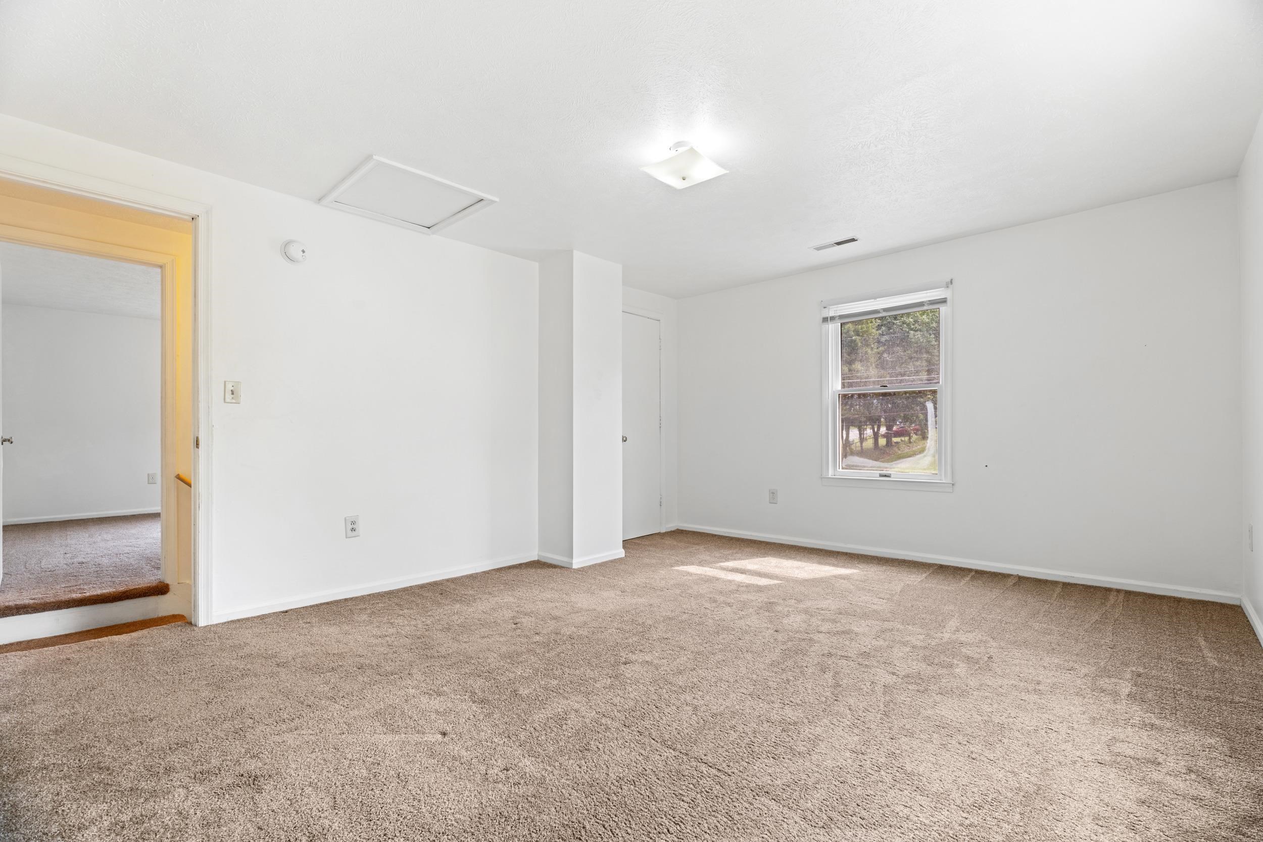 1316 E MAIN ST, WAYNESBORO, Virginia 22980, 3 Bedrooms Bedrooms, ,1 BathroomBathrooms,Residential,1316 E MAIN ST,678762 MLS # 678762