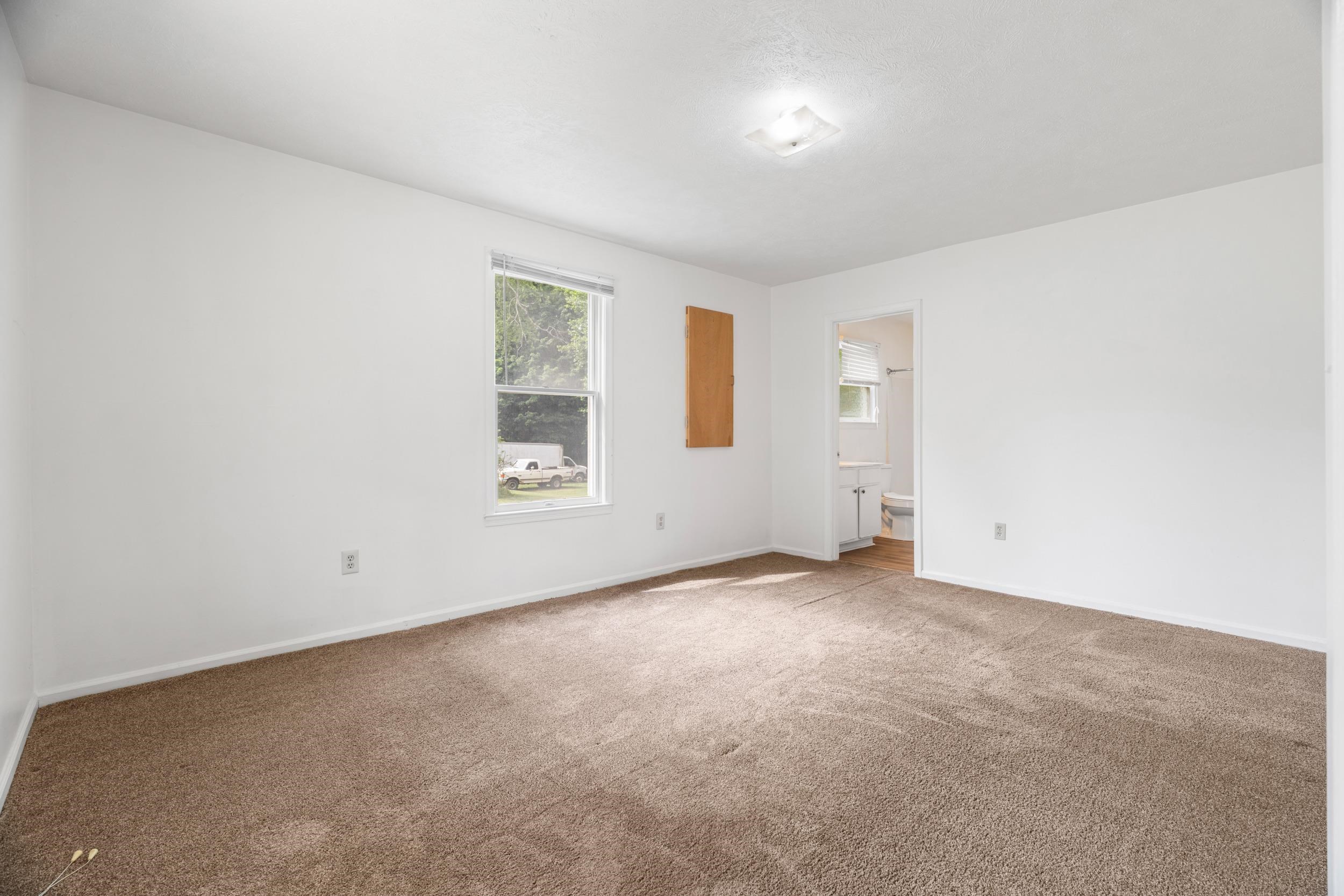 1316 E MAIN ST, WAYNESBORO, Virginia 22980, 3 Bedrooms Bedrooms, ,1 BathroomBathrooms,Residential,1316 E MAIN ST,678762 MLS # 678762