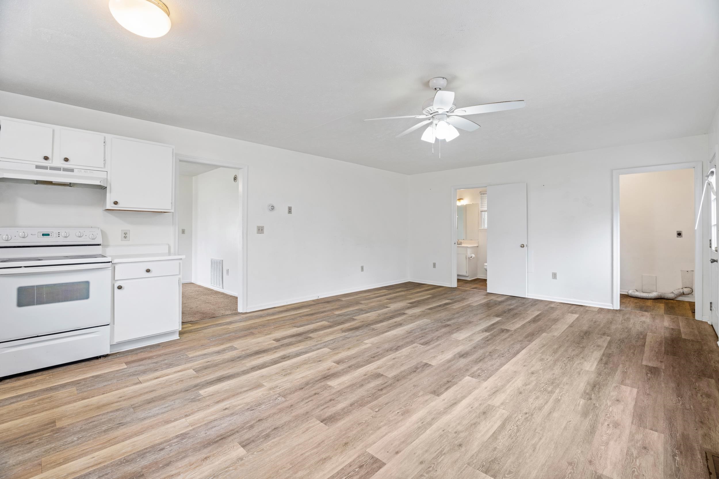 1316 E MAIN ST, WAYNESBORO, Virginia 22980, 3 Bedrooms Bedrooms, ,1 BathroomBathrooms,Residential,1316 E MAIN ST,678762 MLS # 678762