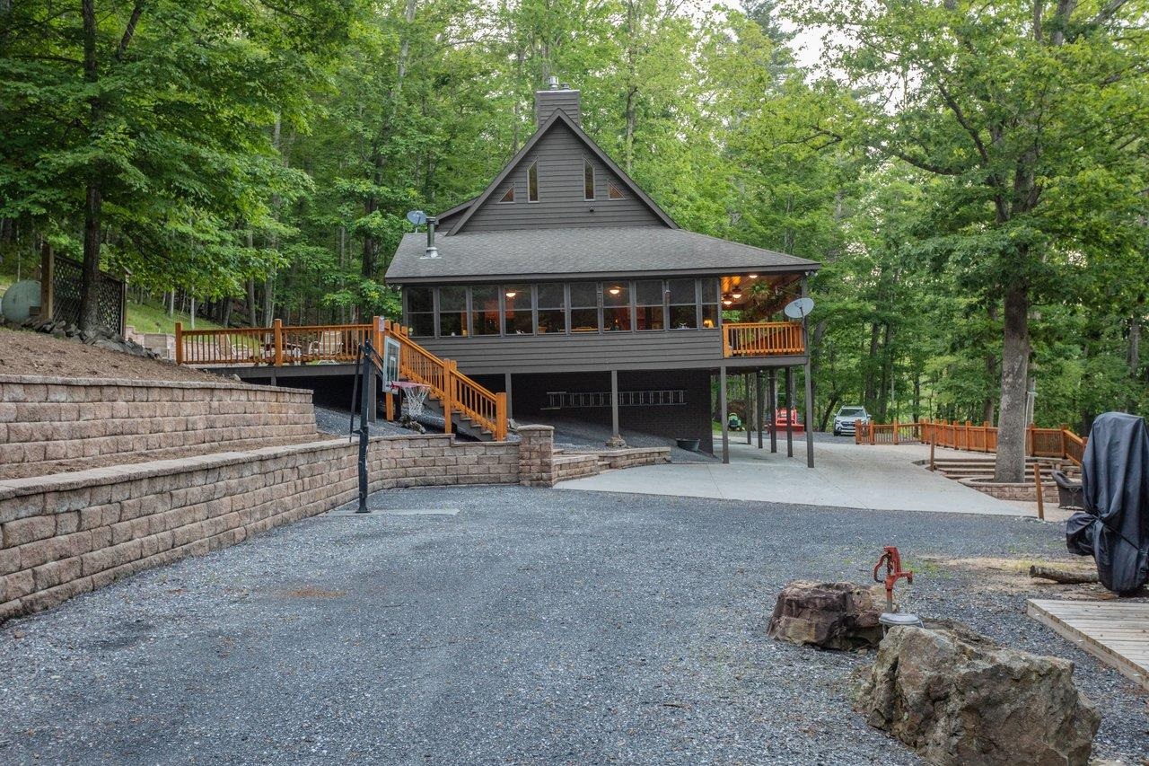 22606 GERMAN RIVER RD, CRIDERS, Virginia 22820, 3 Bedrooms Bedrooms, ,3 BathroomsBathrooms,Residential,22606 GERMAN RIVER RD,678763 MLS # 678763