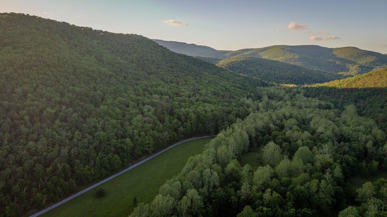 22606 GERMAN RIVER RD, CRIDERS, Virginia 22820, 3 Bedrooms Bedrooms, ,3 BathroomsBathrooms,Residential,22606 GERMAN RIVER RD,678763 MLS # 678763