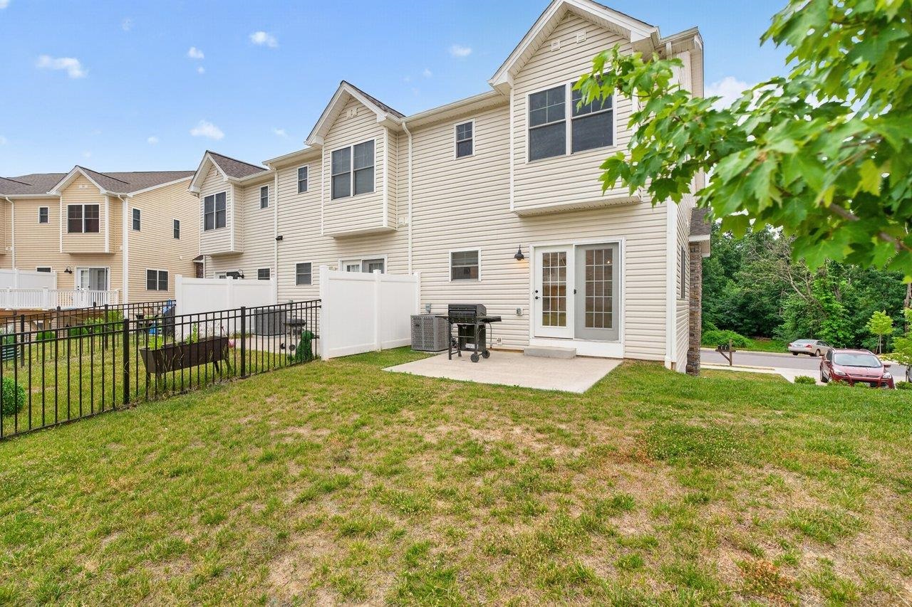 1528 PALOMINO TRL, ROCKINGHAM, Virginia 22801, 4 Bedrooms Bedrooms, ,3 BathroomsBathrooms,Residential,1528 PALOMINO TRL,678764 MLS # 678764 1528 PALOMINO TRL, ROCKINGHAM, Virginia 22801, 4 Bedrooms Bedrooms, ,3 BathroomsBathrooms,Residential,1528 PALOMINO TRL,678764 MLS # 678764