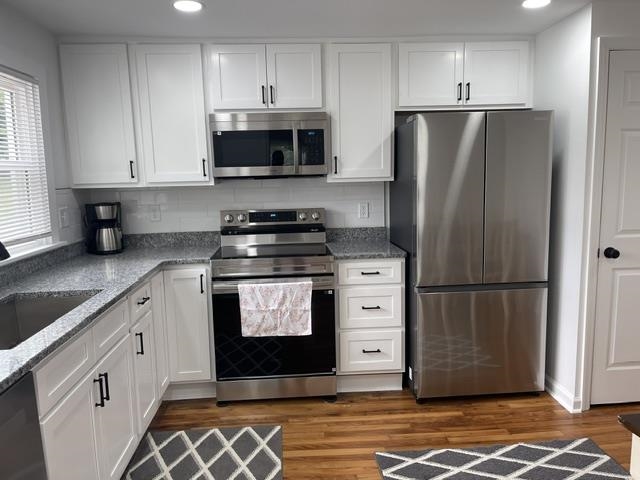 336 W RAILROAD AVE, CRAIGSVILLE, Virginia 24430, 3 Bedrooms Bedrooms, ,1 BathroomBathrooms,Residential,336 W RAILROAD AVE,678774 MLS # 678774