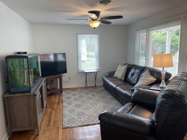 336 W RAILROAD AVE, CRAIGSVILLE, Virginia 24430, 3 Bedrooms Bedrooms, ,1 BathroomBathrooms,Residential,336 W RAILROAD AVE,678774 MLS # 678774