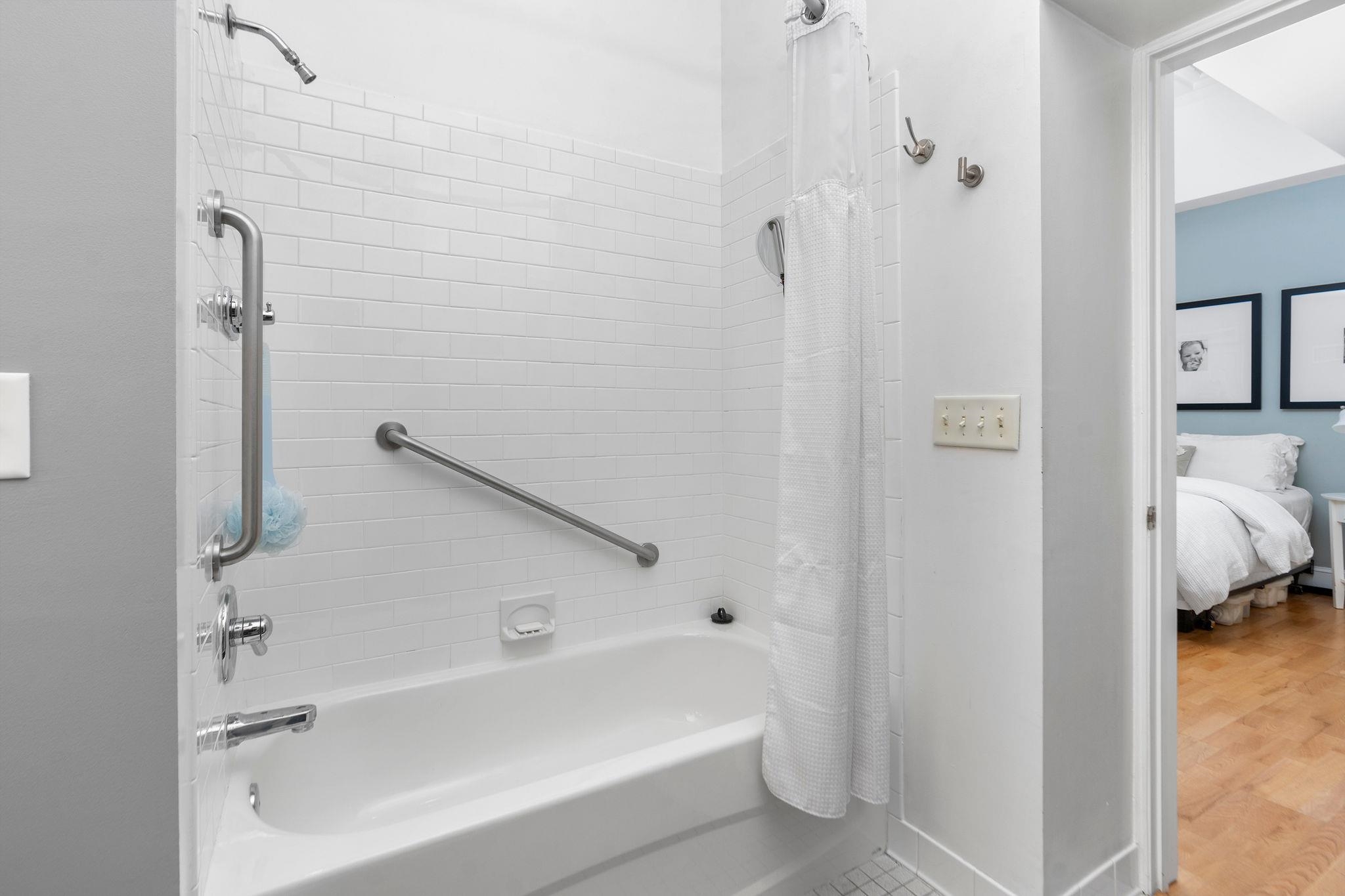 41 N AUGUSTA ST, STAUNTON, Virginia 24401, 2 Bedrooms Bedrooms, ,1 BathroomBathrooms,Residential,41 N AUGUSTA ST,678777 MLS # 678777 41 N AUGUSTA ST, STAUNTON, Virginia 24401, 2 Bedrooms Bedrooms, ,1 BathroomBathrooms,Residential,41 N AUGUSTA ST,678777 MLS # 678777