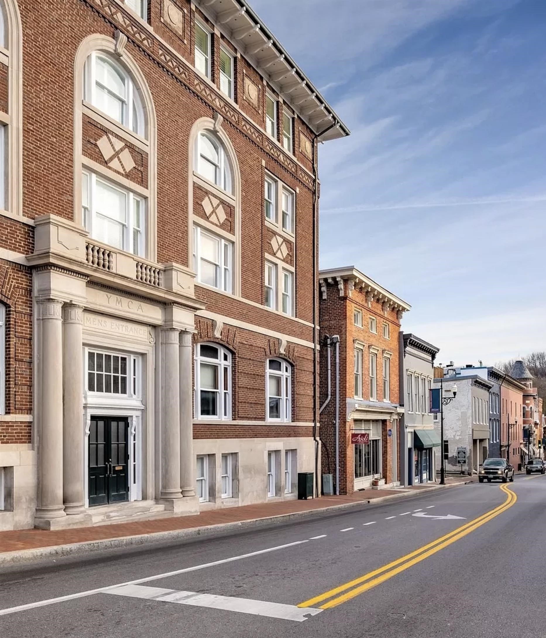41 N AUGUSTA ST, STAUNTON, Virginia 24401, 2 Bedrooms Bedrooms, ,1 BathroomBathrooms,Residential,41 N AUGUSTA ST,678777 MLS # 678777 41 N AUGUSTA ST, STAUNTON, Virginia 24401, 2 Bedrooms Bedrooms, ,1 BathroomBathrooms,Residential,41 N AUGUSTA ST,678777 MLS # 678777