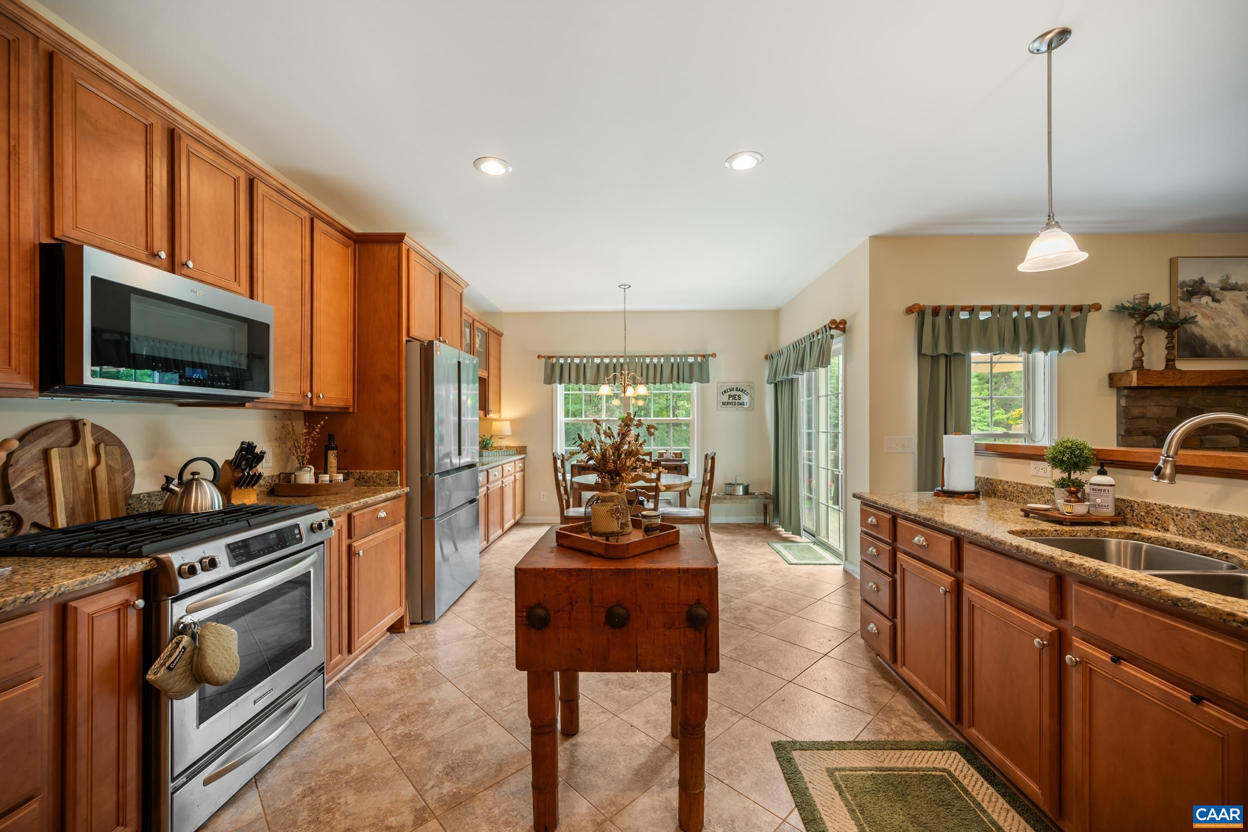 3936 LIBERTY CHAPEL RD, APPOMATTOX, Virginia 24522, 3 Bedrooms Bedrooms, ,2 BathroomsBathrooms,Residential,3936 Liberty Chapel Rd, Appomattox, VA 24522,3936 LIBERTY CHAPEL RD,678778 MLS # 678778
