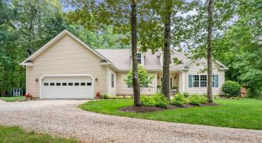 3936 LIBERTY CHAPEL RD, APPOMATTOX, Virginia 24522, 3 Bedrooms Bedrooms, ,2 BathroomsBathrooms,Residential,3936 Liberty Chapel Rd, Appomattox, VA 24522,3936 LIBERTY CHAPEL RD,678778 MLS # 678778