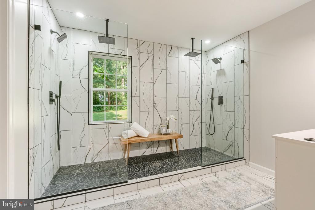 7905 E E ROBERT E LEE CT, SPOTSYLVANIA, Virginia 22551, 6 Bedrooms Bedrooms, ,4 BathroomsBathrooms,Residential,7905 E E ROBERT E LEE CT,VASP2041332 MLS # VASP2041332
