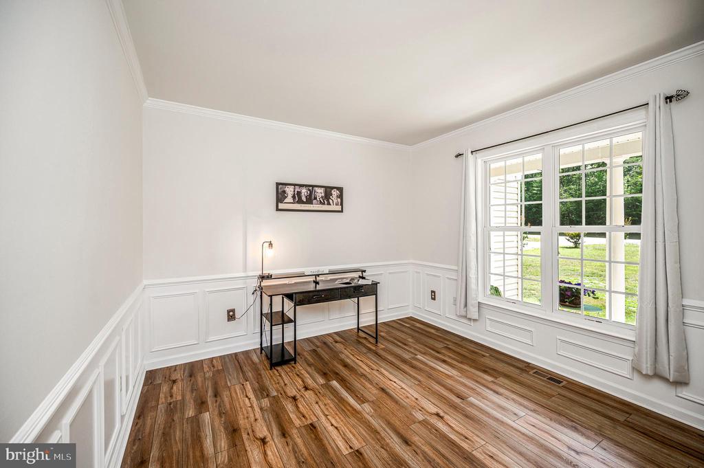 9007 MCALISTER CT, FREDERICKSBURG, Virginia 22408, 5 Bedrooms Bedrooms, ,3 BathroomsBathrooms,Residential,9007 MCALISTER CT,VASP2042312 MLS # VASP2042312