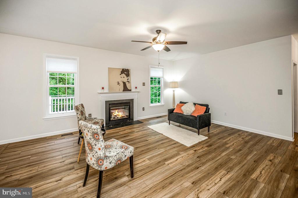 9007 MCALISTER CT, FREDERICKSBURG, Virginia 22408, 5 Bedrooms Bedrooms, ,3 BathroomsBathrooms,Residential,9007 MCALISTER CT,VASP2042312 MLS # VASP2042312