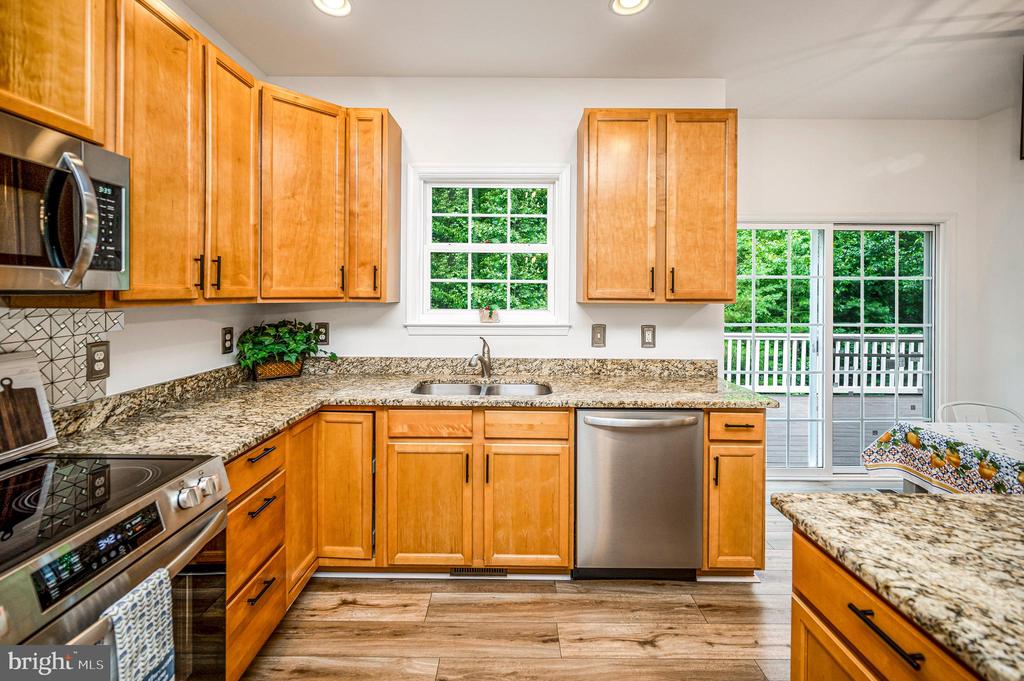 9007 MCALISTER CT, FREDERICKSBURG, Virginia 22408, 5 Bedrooms Bedrooms, ,3 BathroomsBathrooms,Residential,9007 MCALISTER CT,VASP2042312 MLS # VASP2042312