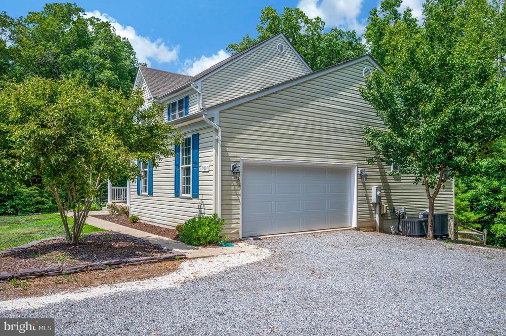 9007 MCALISTER CT, FREDERICKSBURG, Virginia 22408, 5 Bedrooms Bedrooms, ,3 BathroomsBathrooms,Residential,9007 MCALISTER CT,VASP2042312 MLS # VASP2042312