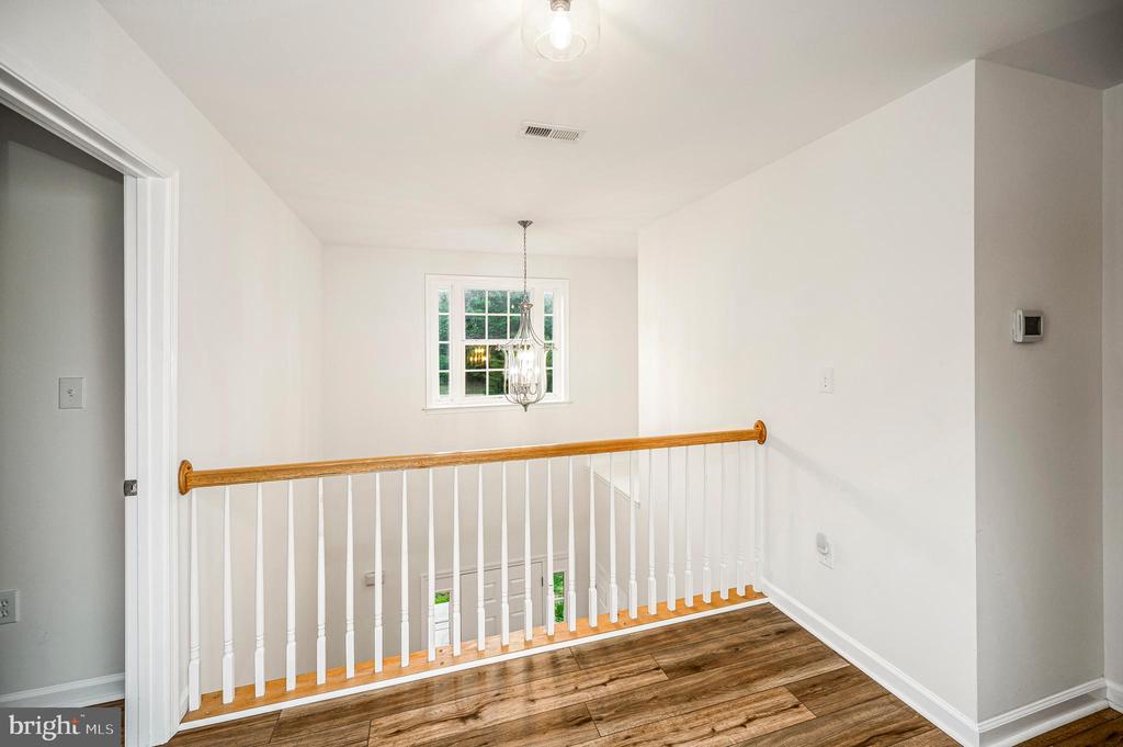 9007 MCALISTER CT, FREDERICKSBURG, Virginia 22408, 5 Bedrooms Bedrooms, ,3 BathroomsBathrooms,Residential,9007 MCALISTER CT,VASP2042312 MLS # VASP2042312