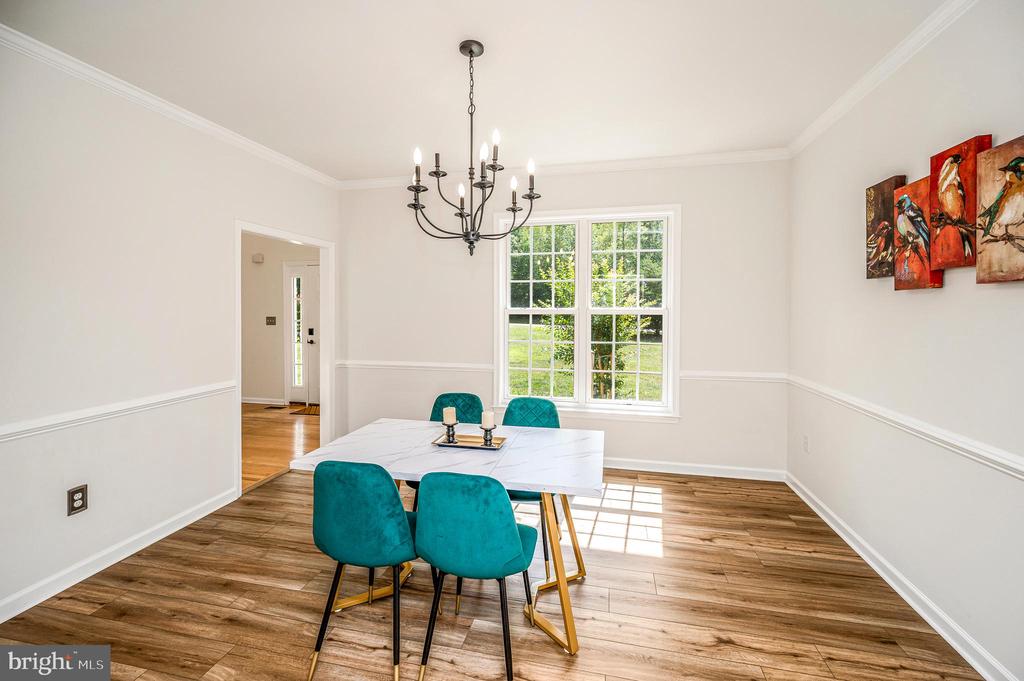 9007 MCALISTER CT, FREDERICKSBURG, Virginia 22408, 5 Bedrooms Bedrooms, ,3 BathroomsBathrooms,Residential,9007 MCALISTER CT,VASP2042312 MLS # VASP2042312