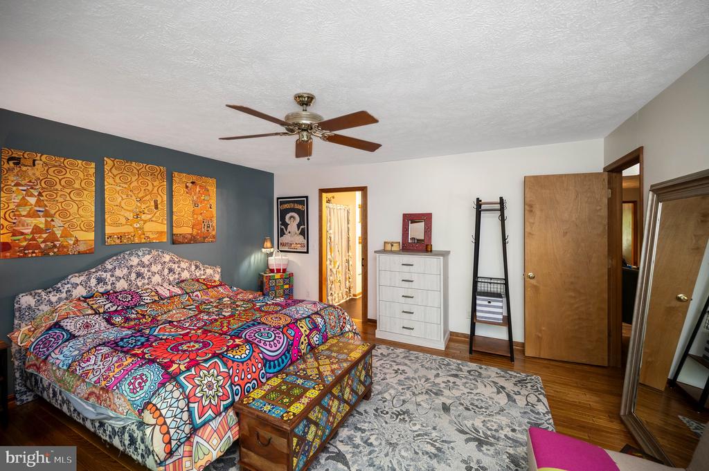 108 WINCHESTER LN, LOCUST GROVE, Virginia 22508, 3 Bedrooms Bedrooms, ,3 BathroomsBathrooms,Residential,108 WINCHESTER LN,VAOR2014360 MLS # VAOR2014360