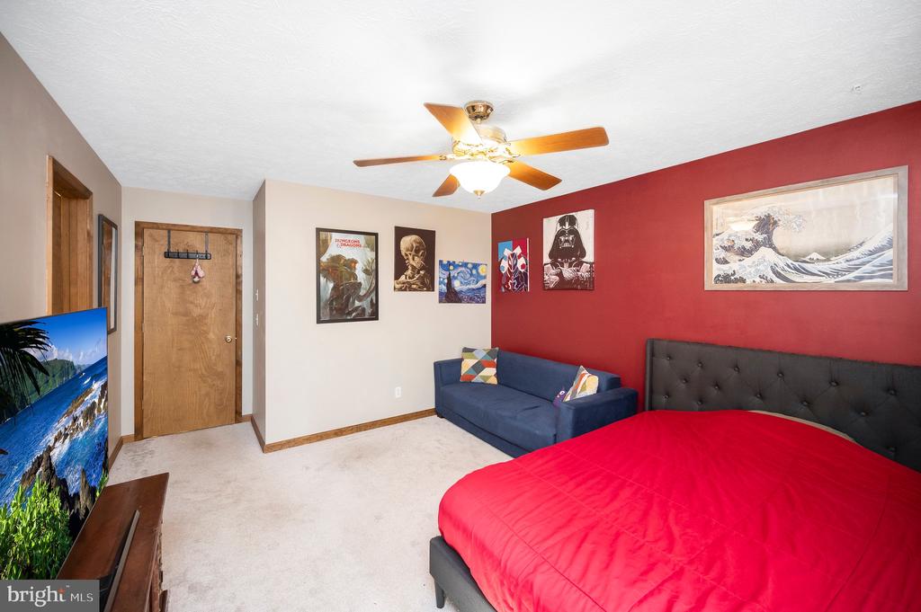 108 WINCHESTER LN, LOCUST GROVE, Virginia 22508, 3 Bedrooms Bedrooms, ,3 BathroomsBathrooms,Residential,108 WINCHESTER LN,VAOR2014360 MLS # VAOR2014360