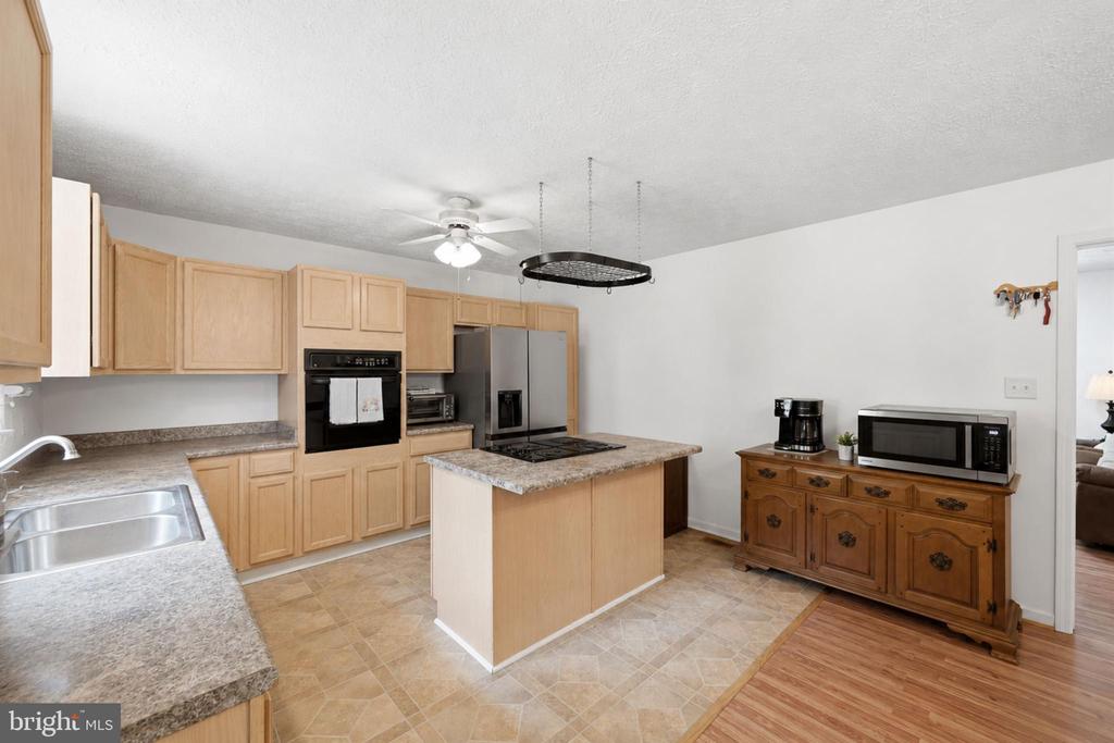 34254 RICHARDS FERRY RD, RICHARDSVILLE, Virginia 22736, 3 Bedrooms Bedrooms, ,2 BathroomsBathrooms,Residential,34254 RICHARDS FERRY RD,VACU2013950 MLS # VACU2013950