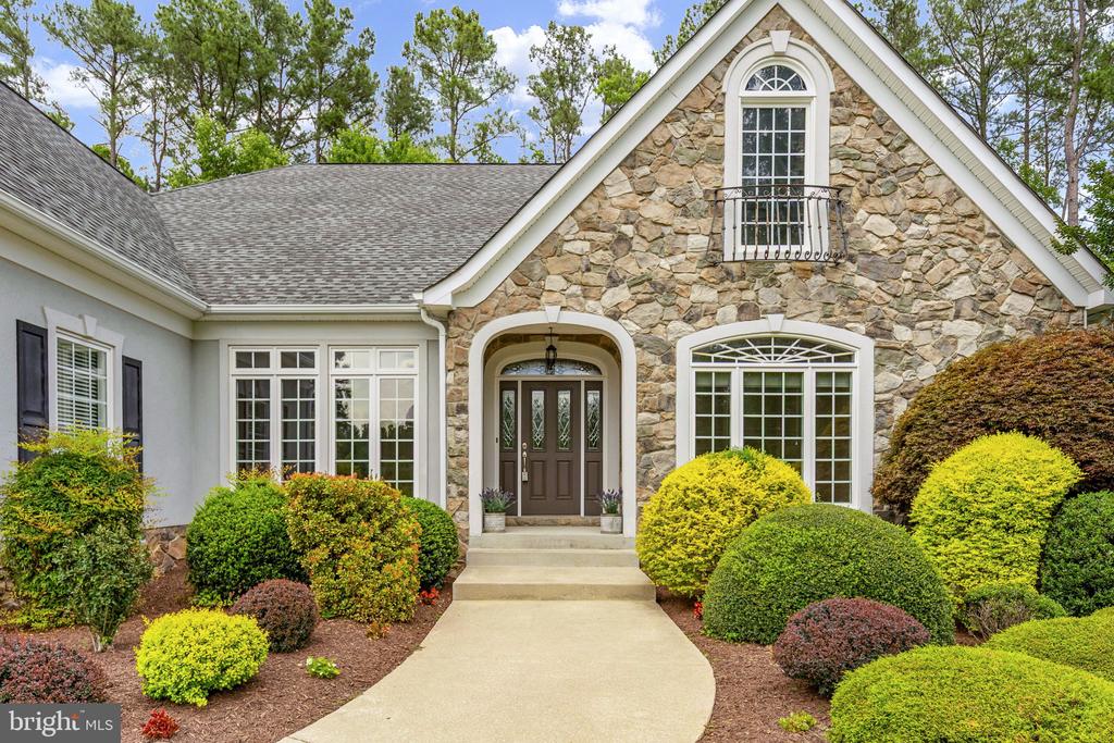 10604 CHATHAM RIDGE WAY, SPOTSYLVANIA, Virginia 22551, 4 Bedrooms Bedrooms, ,3 BathroomsBathrooms,Residential,10604 CHATHAM RIDGE WAY,VASP2042814 MLS # VASP2042814