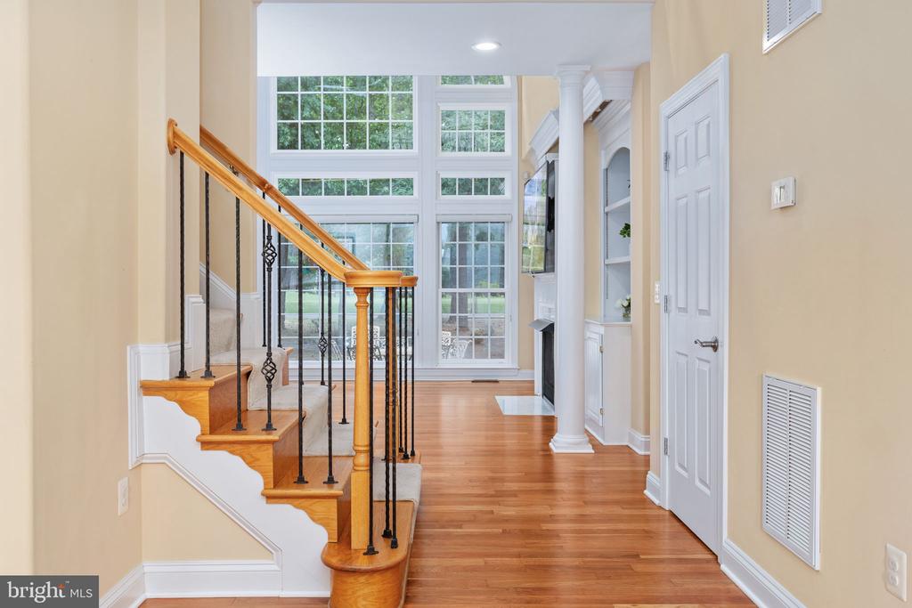 10604 CHATHAM RIDGE WAY, SPOTSYLVANIA, Virginia 22551, 4 Bedrooms Bedrooms, ,3 BathroomsBathrooms,Residential,10604 CHATHAM RIDGE WAY,VASP2042814 MLS # VASP2042814