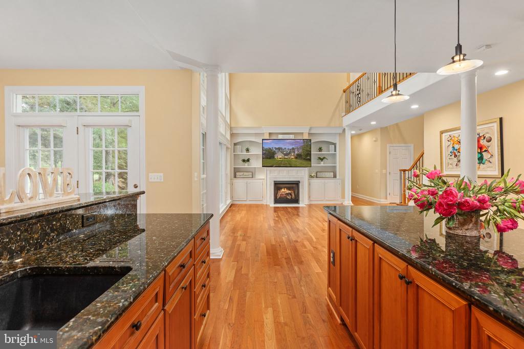 10604 CHATHAM RIDGE WAY, SPOTSYLVANIA, Virginia 22551, 4 Bedrooms Bedrooms, ,3 BathroomsBathrooms,Residential,10604 CHATHAM RIDGE WAY,VASP2042814 MLS # VASP2042814