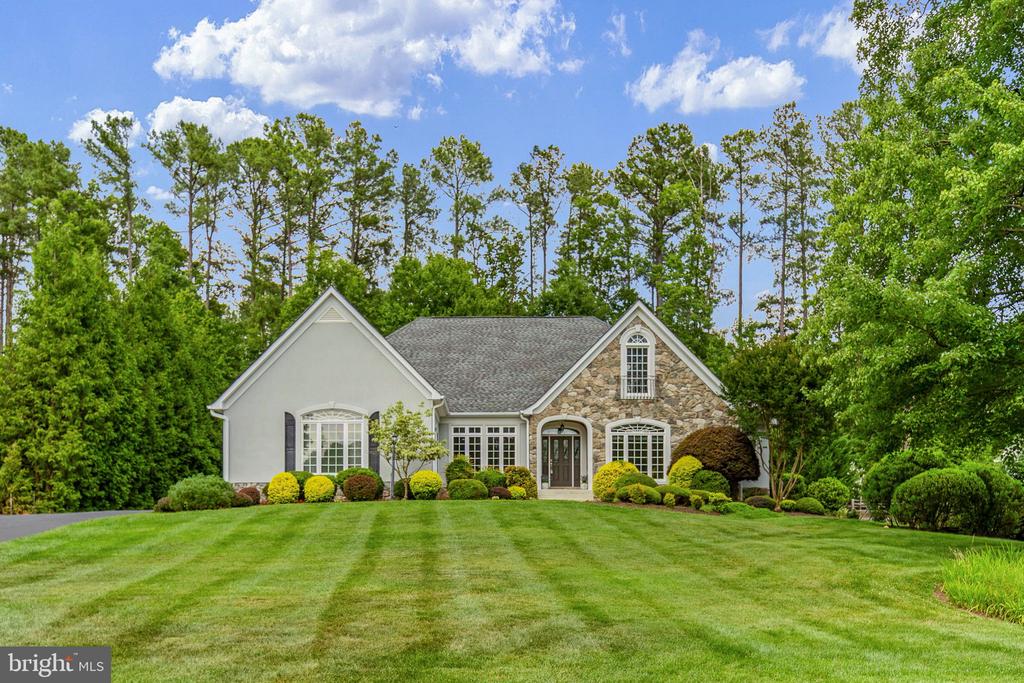 10604 CHATHAM RIDGE WAY, SPOTSYLVANIA, Virginia 22551, 4 Bedrooms Bedrooms, ,3 BathroomsBathrooms,Residential,10604 CHATHAM RIDGE WAY,VASP2042814 MLS # VASP2042814